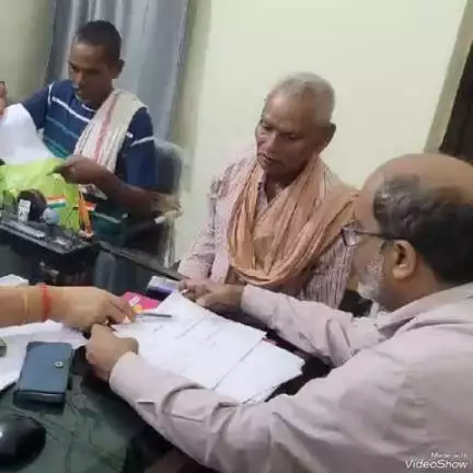 दावथ: दावथ अंचल ने राजस्व एवं भूमि सुधार के रैंकिंग में जिले में प्रथम स्थान प्राप्त किया, क्षेत्र के लोगों ने दी बधाई