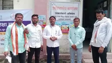 घनसावंगी: सोलर अर्ज नामंजूर झालेल्या शेतकऱ्यांच्या खात्यांवर  रक्कम वर्ग करा: शेतकरी ज्ञानेश्वर उढाण #JANSAMASYA