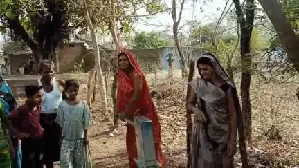 तेंदूखेड़ा: नरसिंहपुर जिले के तेंदूखेड़ा ग्राम जैतपुर में पानी की किल्लत से जूझ रहा है ग्रामीण#jansamasya