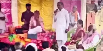 जिवती: पिट्टीगुडा येथे बंजारा समाजाचे धर्मगुरू बालब्रह्मचारी संत रामराव महाराजांच्या पूर्णाकृती पुतळ्याचे अनावरण