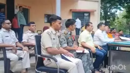 सिसई: आगामी बकरीद त्यौहार को लेकर सिसई थाना परिसर में शांति समिति की बैठक आयोजित की गई