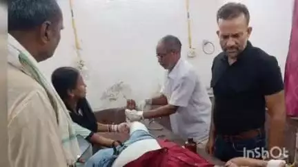 झंझारपुर: झंझारपुर कमला पुल के पास कार की टक्कर से तीन लोग घायल, दो डीएमसीएच रेफर
