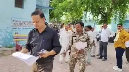 भिंड नगर: भिण्ड: पाली रोड पुलिया पर अज्ञात वाहन ने किशोर को टक्कर मारी, मौत; पुलिस ने शव पोस्टमार्टम के लिए भेजा