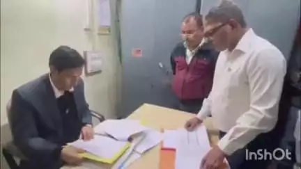 नैनीताल: कुमाऊं आयुक्त व अध्यक्ष जिला विकास प्राधिकरण दीपक रावत ने जिला विकास प्राधिकरण कार्यालय का किया निरीक्षण