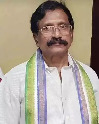 ఉరవకొండ: వెన్నుపోటు దినం కార్యక్రమాన్ని జయప్రదం చేయండి: కొనకొండ్లలో ఎమ్మెల్సీ వై.శివరామిరెడ్డి