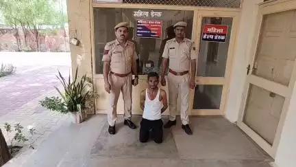 #Balotra: थाना समदड़ी द्वारा ‘‘ऑपरेशन खुलासा’’ के तहत मात्र 06 घण्टे में चोरी की वारदात का पर्दाफाश।

1,61,600/- बरामद।
