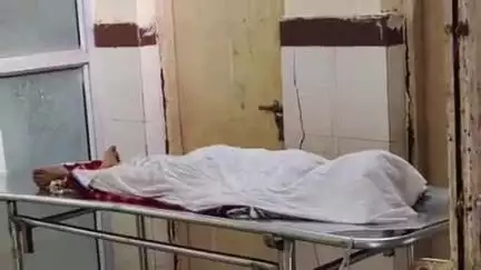 भिंड नगर: भिंड के पांडरी रोड पर अज्ञात वाहन ने पिता-बेटी को मारी टक्कर, बेटी की मौत, शव डेड हाउस भेजा गया