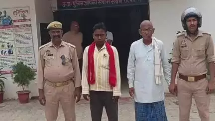 नौतनवा: परसामलिक पुलिस ने मारपीट के मामले में वांछित दो आरोपियों को किया गिरफ्तार