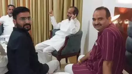 सोजत: प्रदेश भाजपा अध्यक्ष मदन राठौड़ के सोजत पहुंचने पर भाजपा कार्यकर्ताओं ने निजी होटल में किया स्वागत