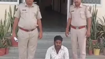 जसवंतपुरा: जसवंतपुरा पुलिस ने ऑपरेशन अखरोट के तहत अवैध बजरी परिवहन पर कार्रवाई करते हुए ट्रैक्टर ट्रॉली को किया ज़ब्त