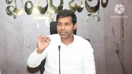 ఖమ్మం అర్బన్: రెవెన్యూ సదస్సుల్లో భూ సమస్యలపై 3153 దరఖాస్తుల స్వీకరణ  జిల్లా కలెక్టర్ ముజమ్మిల్ ఖాన్