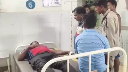 ସୁକିନ୍ଦା: ଦଲକି ରାସ୍ତାରେ ବାଇକ ଦୁର୍ଘଟଣାରେ ଯୁବକ ଗୁରୁତର