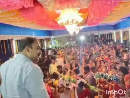 আমতা ২: আমতার ঝামটিয়া ধাড়াপাড়া এলাকার রক্ষাকালী পুজো অনুষ্ঠানে উপস্থিত আমতার বিধায়ক