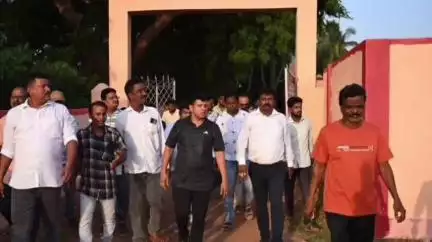 ଛତ୍ରପୁର: ମୁଖ୍ୟମନ୍ତ୍ରୀଙ୍କ ଗସ୍ତକୁ ନେଇ ରମ୍ଭା ସରକାରୀ ଉଚ୍ଚ ବିଦ୍ୟାଳୟରେ ପ୍ରସ୍ତୁତି ବୈଠକ, ଯୋଗଦେଲେ ଛତ୍ରପୁର ବିଧାୟକ