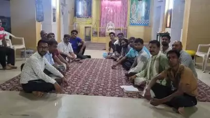 हुरड़ा: गुलाबपुरा में सर्व हिंदू समाज की बैठक श्री चारभुजा मंदिर परिसर में आयोजित हुई