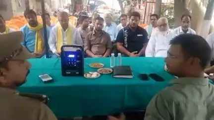 बेल्थरा रोड: बकरीद को लेकर सीयर पुलिस चौकी पर एसडीएम ने की बैठक, कुर्बानी एवं साफ-सफाई को लेकर दिए निर्देश