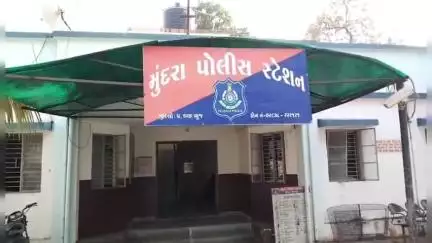 મુન્દ્રા: ધ્રબ સીમમાં યુવાને આપઘાત કર્યો