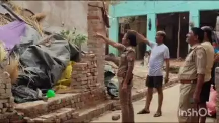 भोगनीपुर: बरौर में खाना बनाते समय गैस सिलेंडर में लीकेज से लगी आग, गृहस्थी का सामान जलकर हुआ नष्ट