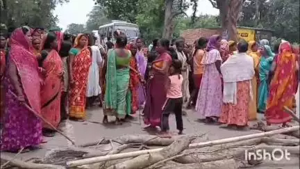 पोड़ैयाहाट: ठाकुर नहान के पूर्व मुखिया की हत्या के बाद जनाक्रोश, तिलातांड़ में NH 333 छह घंटे तक रहा जाम