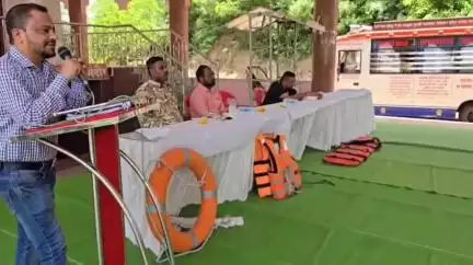 बार्शीटाकळी: एकदिवसीय मान्सूनपूर्व आपत्ती व्यवस्थापन प्रशिक्षण कार्यक्रम वाघागड येथे तहसीलदार राजेश वजीरे यांची उपस्थित संपन्न