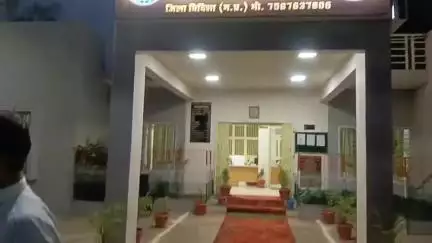 बासोदा: बासौदा सहित जिले के दौरे पर रहे आईजी अभय सिंह ने किया थानों का निरीक्षण, व्यवस्थाओं का लिया जायजा