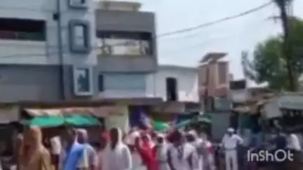 सावली: बोधगया, महाबोधी, महाविहार बौद्धांच्या हाती सोपिण्याच्या मागणीला घेऊन सावली शहरात काढण्यात आला मोर्चा