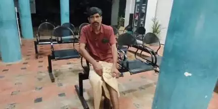 കൊട്ടാരക്കര: കൊട്ടാരക്കരയുടെ വിവിധ ഭാഗങ്ങളിൽ തെരുവ് നായ ആക്രമണം, ഗർഭിണി ഉൾപ്പടെ 11 പേർക്ക് കടിയേറ്റു