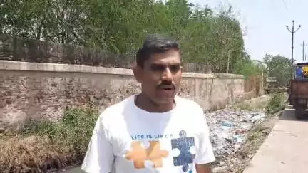 લીંબડી: લીંબડી પાલિકા તંત્રની પોલ છડેચોક પ્રિમોન્સુન કામગીરી નિષ્ફળ તાલુકા પંચાયત સામેનો વોકળા ગટરમાં કચરાના ખડકલાઓ # Jansamasya