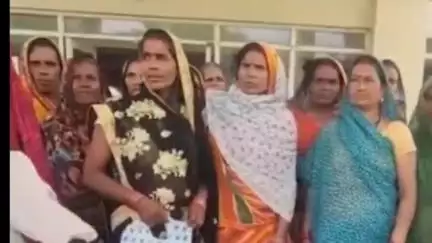 बासोदा: बासौदा की ग्राम सेमरा की महिलाओं ने विदिशा पहुंचकर कलेक्टर को पानी की समस्या को लेकर सौंपा आवेदन #jansamasya