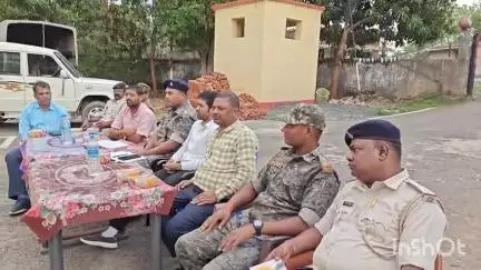 रमकंडा: बकरीद पर्व को लेकर रमकंडा थाना में शांति समिति की बैठक संपन्न