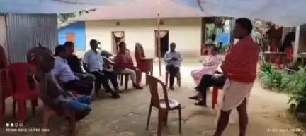 বিলোনিয়া: বিলোনিয়া মহকুমার ভাতখোলার প্রয়াত সিপিআই(এম) নেতা প্রফুল্ল রিয়াং এর বাড়ীতে যান দলীয় নেতৃত্বরা