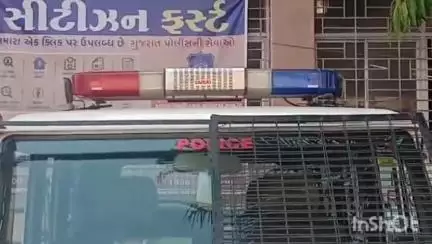 આણંદ: હરિઓમ નગર વિસ્તારમાંથી વિદેશી દારૂની બોટલો સાથે ઝડપતા કાર્યવાહી કરાઈ