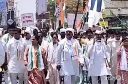 चंद्रपूर: आर्णी येथे महाराष्ट्र प्रदेश काँग्रेस कमिटीच्या वतीने "शेतकरी आत्मसन्मान पदयात्रा व मेळाव्याचे आयोजन
