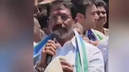 మంత్రాలయం: మంత్రాలయంలో ఈనెల 4 తేదీన వెన్నుపోటు దినం కార్యక్రమంలో వైసిపి నాయకులు కార్యకర్తలు పాల్గొని విజయవంతం చేయాలి : ఎమ్మెల్యే