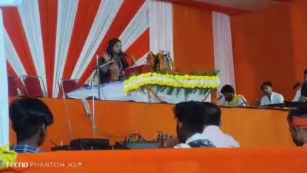 देव: सूर्य की नगरी डी में सरचंडी महायज्ञ में मां काली की प्रतिमा की प्राण प्रतिष्ठा के लिए भगवत कथा का आयोजन हुआ