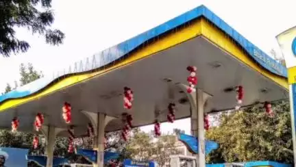 डोईवाला: मियाँवाला चौक स्थित भारत पेट्रोलियम पंप से एक अज्ञात व्यक्ति 50 हजार रुपए की नगदी लेकर फरार हुआ