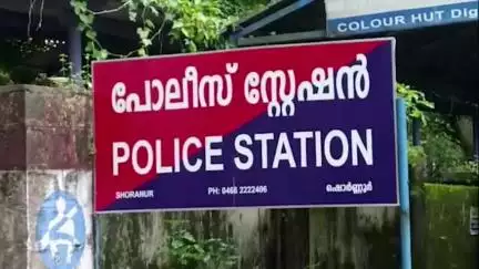 ഒറ്റപ്പാലം: ഷൊർണൂരിൽ ചാരിറ്റി പ്രവർത്തനത്തിന്റെ പേരിൽ തട്ടിപ്പ്, യുവാവ് പിടിയിൽ