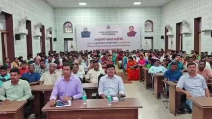 କେନ୍ଦୁଝର ସହର: ସଡ଼କ ଦୁର୍ଘଟଣା ହ୍ରାସ କରିବା ପାଇଁବିଭିନ୍ନ ପ୍ରକଳ୍ପର ଉଦଘାଟନ କଲେ ମାନ୍ୟବର ମୁଖ୍ୟମନ୍ତ୍ରୀ, ଦରବାର ହଳଠାରେ କାର୍ଯ୍ୟକ୍ରମ ଅନୁଷ୍ଟିତ