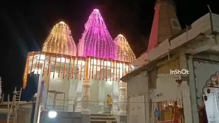 होशंगाबाद नगर: मीनाक्षी चौक स्थित नवनिर्मित मंदिर में 5 जून को प्रतिष्ठा महोत्सव, मंदिर को दुल्हन की तरह सजाया गया