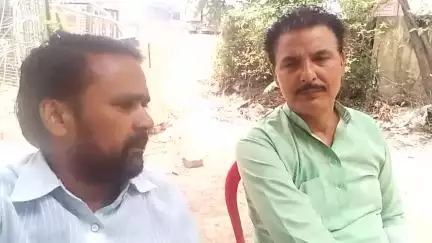भाजपा नेता राजा कासिम से ज्येष्ठ मास के चौथे बड़े मंगल पर भण्डारे से पूर्व प्रसाद बनते समय हुई हमारी कैमरे पर बात सुनिए