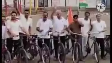 आगर: आगर मालवा में राष्ट्रीय स्वयंसेवक संघ ने निकाली तिरंगा साइकिल रैली