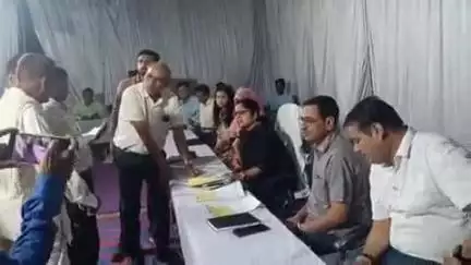 धरियावद: वालीसीमा ग्राम पंचायत में ज़िला कलेक्टर की अध्यक्षता में आयोजित हुई रात्रि चौपाल