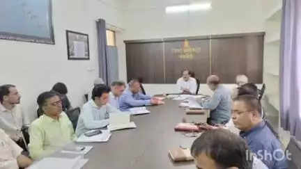 फलौदी: फलोदी में 'वंदे गंगा जल संरक्षण जन अभियान' के सफल आयोजन के संबंध में ज़िला कलेक्टर ने अधिकारियों को दिए निर्देश