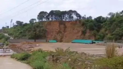 धर्मशाला: 31 दिसंबर से पूर्व चरान खड्ड के किनारे बन रहे फुटबॉल स्टेडियम का निर्माण पूरा कर लिया जाएगा: जफर इकबाल, आयुक्त नगर निगम