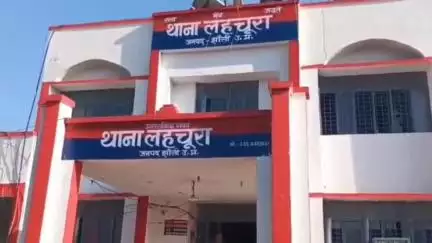 मऊरानीपुर: तेजपुरा में घर में सामान रखने को लेकर दो पक्षों के बीच हुई मारपीट, तीन पर पंजीकृत हुआ मुकदमा