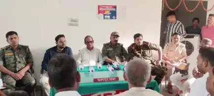 छतरपुर: छतरपुर थाना परिसर में बकरीद को लेकर शांति समिति की बैठक संपन्न