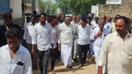 తాడిపత్రి: వైసీపీ నిర్వహిస్తున్న వెన్నుపోటు దినం కార్యక్రమాన్ని విజయవంతం చేయాలి: మాజీ ఎమ్మెల్యే కేతిరెడ్డి పెద్దారెడ్డి