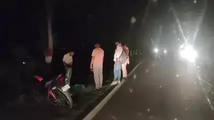 नोखा: खराड़ी और सत्तर बिगहवा गांव के बीच सड़क दुर्घटना में एक व्यक्ति हुआ घायल