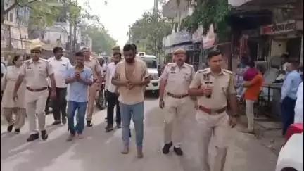 जयपुर: विद्याधर नगर इलाके में 3 दिन पहले हेड कांस्टेबल की वर्दी फाड़ने वाले दोनों बदमाशों की पुलिस ने उसी जगह कार्रवाई परेड