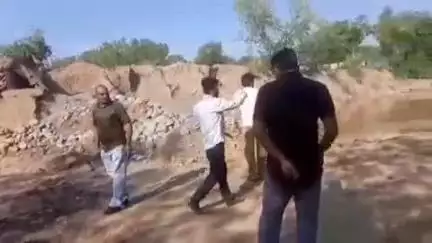 पंचकूला: सीएम फ्लाइंग की टीम ने रायपुर रानी स्क्रीनिंग प्लांट जोन में छापा मारा, दस्तावेजों की जांच की